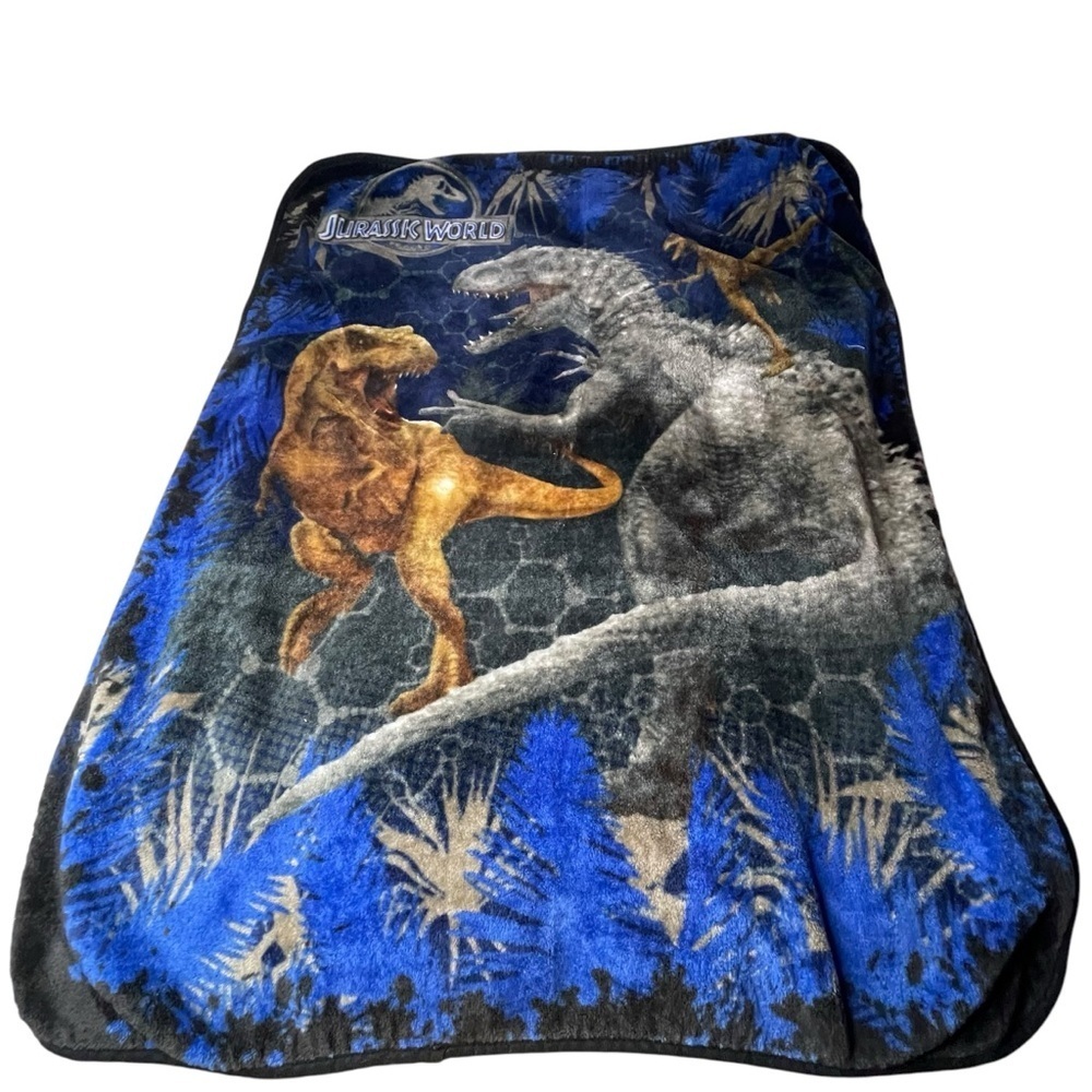 Jurassic World Dinosaur Plush Throw Blanket T-Rex Indominus Rex Blue 46x35
